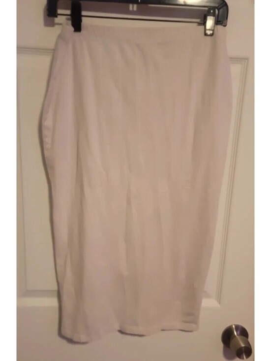 ASOS Dresses & Skirts - ASOS OFF WHITE STRETCH PULL ON KNEE LENGTH BODYCON SKIRT US SIZE 12